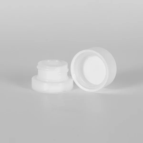 5g Round Opal White Glass Child Resistant Concentrate Jar